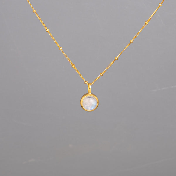 Dew Drops Rainbow Moonstone Round Pendant Necklace Gold