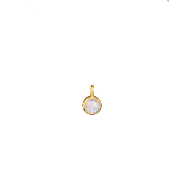 Dew Drops Rainbow Moonstone Round Pendant Necklace Gold